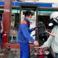 Giá xăng dầu trưa 8/7: RON 92 và E10 giảm ‘mất phanh’, dầu diesel tụt 23.600 đồng/lít, bảng giá lăn bánh VinFast VF 8