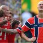 Na Uy gửi đơn kiện lên FIFA ngay trước trận gặp Anh, Haaland và đồng đội rời khỏi khách sạn khẩn cấp