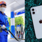 Giá xăng dầu hôm nay 15/7 đi ngang ở mức rẻ, dự báo ngày mai tăng mạnh, giá iPhone 12 rẻ như cho