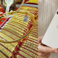 Giá vàng hôm nay chiều 21/7 chấm dứt chuỗi giảm sâu, tăng sốc cả triệu đồng, iPhone 12 Pro Max cũ rẻ bèo
