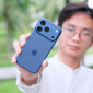 Có AI và 120Hz, iPhone 17 Pro bỏ xa iPhone 16 hoàn toàn