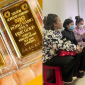 Giá vàng hôm nay 23/7: Vàng SJC nhẫn 9999 'chạm đáy', 'ngược đời' cảnh xếp hàng không bán được vàng
