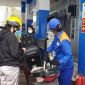 Giá xăng dầu chiều 23/7: E10, RON 92 và dầu diesel đều tăng, có loại tăng hơn 2.000 đồng, bảng giá đầy bình xe ga 110cc
