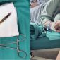 Lời kể đau đớn của bé trai lớp 6 bị nhét bút bi vào hậu môn, trường và cô chủ nhiệm phủi sạch trách nhiệm