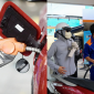 Giá xăng dầu hôm nay 25/7: E5, E10 và diesel chính thức áp dụng giá mới, dầu thô lao dốc không phanh