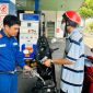 Giá xăng dầu hôm nay 27/7: Dầu diesel giảm 19.000 đồng/lít, xăng RON 92 và E10 rất gần đáy, giá lăn bánh VinFast VF 3