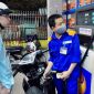 Giá xăng dầu hôm nay 31/7: Tăng cao chót vót, xăng RON 92 và E10 đều gần 23.000 đồng/lít, bảng giá đầy bình xe ga 110cc
