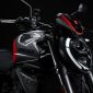 Ducati Monster Plus 2026 Sport Color ra mắt, nhẹ 175 kg, thách thức Yamaha MT-09 bằng chất Ducati