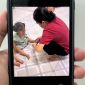 Camera hé lộ thêm tình tiết vụ bảo mẫu nghi bắn dây thun vào trẻ, một bé gái còn bị đánh vào đầu