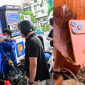 Giá xăng dầu hôm nay 8/8 lao dốc không phanh, dầu Diesel giảm hơn 17.000 từ đỉnh, giá iPhone 17 Pro rẻ bèo?