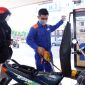 Giá xăng dầu tối nay 10/8: Xăng E10 cách đáy cực gần, RON 92 sắp giảm về 18.000 đồng/lít? Giá lăn bánh Hyundai Grand i10