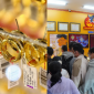 Bảng giá vàng hôm nay 11/8: Vàng SJC nhẫn trơn 9999 bất ngờ 'đổi giá', thế giới vượt ngưỡng 4400 USD