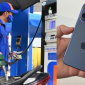 Giá xăng dầu hôm nay sáng 14/8 giảm tuần thứ 2 liên tiếp, E10 về sát 22.000 đồng, giá iPhone 17 Pro có giảm?