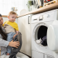 Câu chuyện giặt quần áo sao cho sạch và nỗi lo muôn thuở về vi khuẩn vô hình