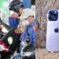Giá xăng dầu hôm nay trưa 17/8: Thế giới tăng vọt, trong nước diễn biến trái chiều, giá iPhone 14 Pro Max rẻ