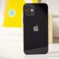 iPhone 12 Mini giá bán chỉ hơn 4 triệu, rẻ như cho, vẫn so kè vua Android tầm trung Galaxy A56