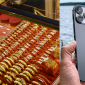 Giá vàng hôm nay chiều 18/8 diễn biến lạ, chênh lệch mua bán có nơi xuống tới 1,5 triệu, giá iPhone 13 Pro Max rẻ
