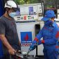 Giá xăng dầu chiều 18/8: Xăng RON 92 giảm cách đáy 2.044 đồng, E10 về sát mốc 19.000 đồng/lít, giá đầy bình ô tô Honda