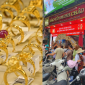 Cập nhật giá vàng hôm nay chiều 22/8: Vàng trong nước tăng phi mã, người người mua vàng mặc giá cao