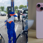 Giá xăng dầu hôm nay 29/8: E10 gần 23.000 đồng, Diesel hơn 28.000 đồng, giá iPhone 15 hạ nhiệt sâu