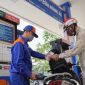 Giá xăng dầu trưa nay 3/9: Dầu diesel ‘rẻ bèo’, RON 92 và E10 giảm xuống 18.000 đồng/lít? Giá lăn bánh Hyundai Grand i10