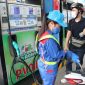 Giá xăng dầu trưa 8/9: Dầu diesel liên tiếp giảm, xăng RON 92 và E10 có xuống 17.000 đồng/lít? Giá lăn bánh VinFast VF 7