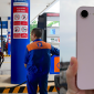 Giá xăng dầu hôm nay tối 11/9: E5 tăng gần 1.300 đồng, Diesel hơn 28.400 đồng, iPhone 17e tăng giá