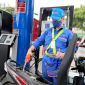 Giá xăng dầu tối 14/9: Dầu diesel vẫn rẻ, E10 RON 95 và E5 RON 92 rục rịch về 18.000 đồng/lít? Giá đầy bình xe ga 110cc