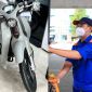 Giá xăng dầu chiều nay 15/9: E10 RON95 và E5 RON92 lao dốc sâu hơn 6.000 đồng từ đỉnh, Honda Super Cub C125 2027 cực rẻ