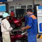 Giá xăng dầu tối 16/9: E5 RON 92 không còn xa đỉnh, E10 RON 95 vượt mốc 26.000 đồng/lít? Bảng giá đầy bình các mẫu xe số