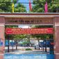 Tố giáo viên bắt học sinh làm hơn 10 trang bài tập mỗi tối, sự thật khiến công an phải vào cuộc