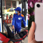 Giá xăng dầu hôm nay tối 5/10: E5 tăng gần 200 đồng, Diesel giảm gần 800 đồng, iPhone 17e hạ nhiệt