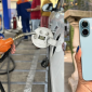 Giá xăng dầu hôm nay thứ Năm 8/10: E10, E5 ổn định chờ kỳ điều chỉnh giá chiều nay, iPhone 16 Plus có rẻ