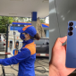 Giá xăng dầu hôm nay 13/10: E10, E5 tăng hơn 1.000 đồng, vẫn dưới mốc 29.000, Samsung S25 FE rẻ bèo