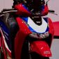 Honda SH phiên bản mới đẹp long lanh đã cập bến đại lý Việt: Có màn hình TFT, ABS 2 kênh và HSTC, giá rẻ