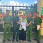 Huỳnh Thị Ngọc Thủy SN 1986 bị bắt ngay khi vừa nhập cảnh về Việt Nam sau 11 năm trốn truy nã