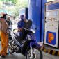 Giá xăng dầu tối 18/10: Dầu tiếp tục ‘lao dốc’, E10 RON 95 và RON 92 chính thức giảm về mức rẻ, giá đầy bình ô tô Honda