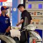 Giá xăng dầu chiều 19/10: RON 92 và E10 RON 95 giảm sâu, dầu diesel lại gần đáy hơn một bước, giá đầy bình ô tô Toyota