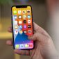 Đây là iPhone Mini rẻ nhất Việt Nam, có 5G, màn OLED xịn, không quá thua iPhone 17 mới