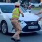 Danh tính nữ tài xế Lexus SN 1994 vi phạm luật giao thông, chốt cửa ô tô rồi tăng ga rời chốt CSGT