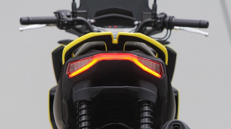 Tin xe hot 13/3: ‘Chiến binh’ xe ga của Ý ra mắt, được săn đón vì đẹp át vía Honda SH mà giá lại rẻ