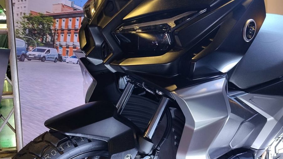 ‘Vua xe ga’ 175cc mới chính thức ra mắt giá 59 triệu đồng: Đẳng cấp hơn cả Honda Air Blade và Vario