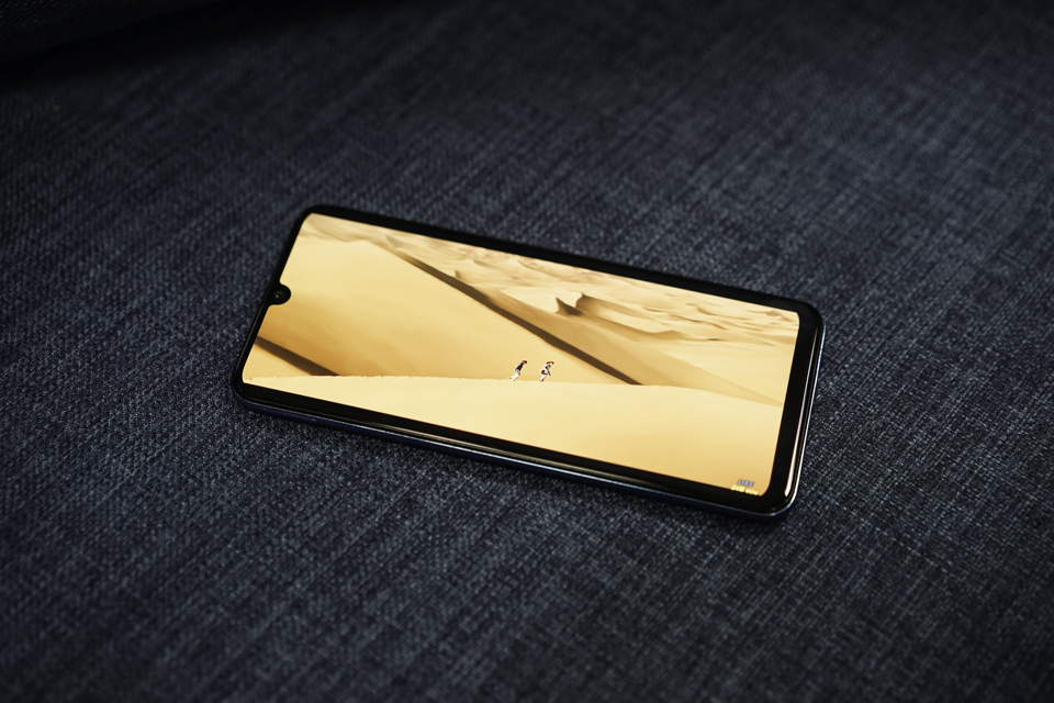 Trải nghiệm hiệu năng và pin trên Samsung Galaxy A50: Quá ấn tượng! Trải nghiệm hiệu năng và pin trên Samsung Galaxy A50: Quá ấn tượng!