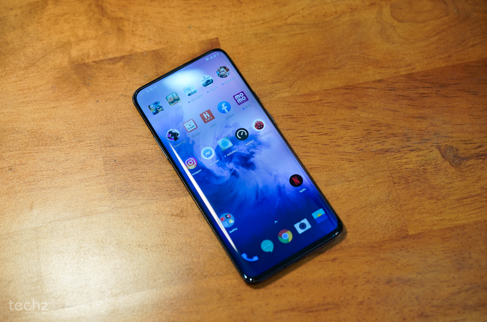 Trên tay OnePlus 7 Pro đầu tiên tại Việt Nam: Siêu phẩm của các siêu phẩm!