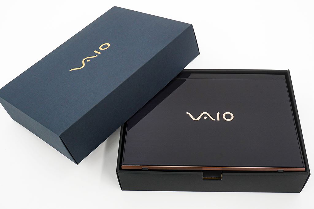 Sony Vaio SX12 – Đối thủ xứng tầm của Macbook
