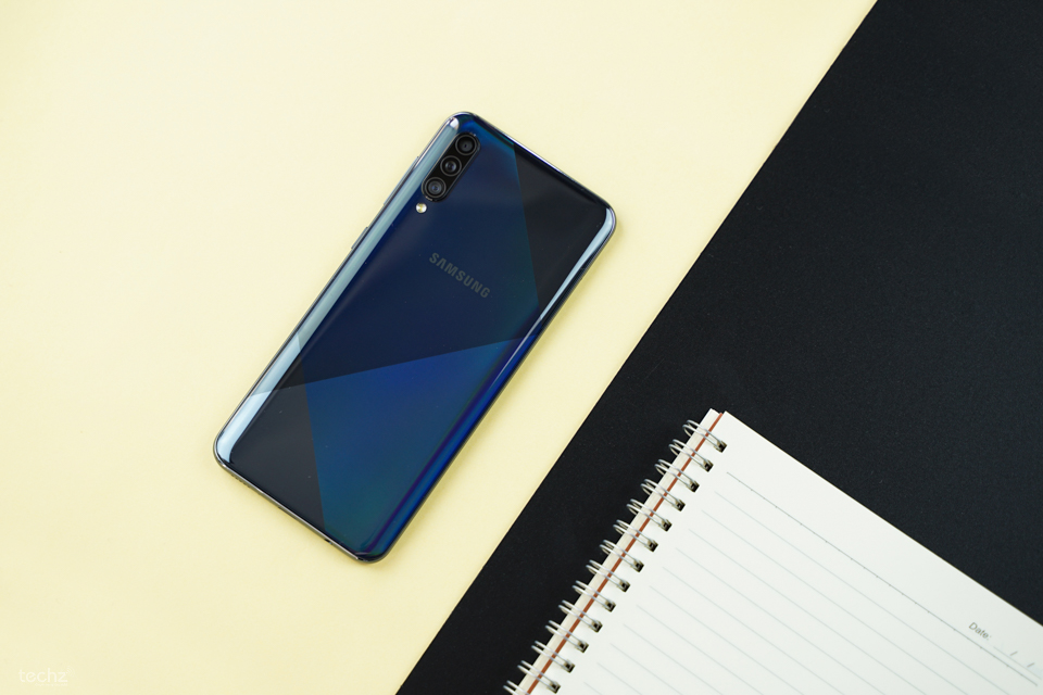 Bộ ảnh Samsung Galaxy A50s cực chất: Viên kim cương đen quý hiếm của phân khúc tầm trung!