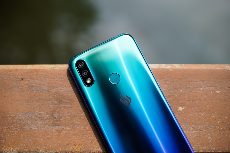 Trên tay Vsmart Joy 2+: Thêm một smartphone giá rẻ thương hiệu Việt với thiết kế đẹp mắt, pin 4500mAh