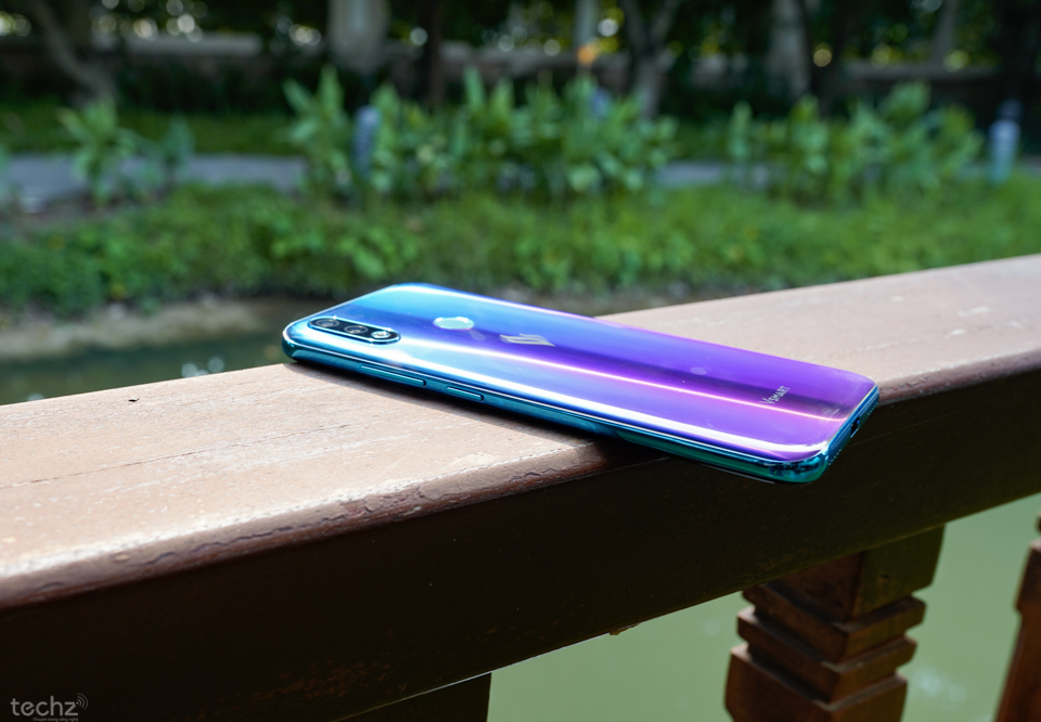 Trên tay Vsmart Joy 2+: Thêm một smartphone giá rẻ thương hiệu Việt với thiết kế đẹp mắt, pin 4500mAh