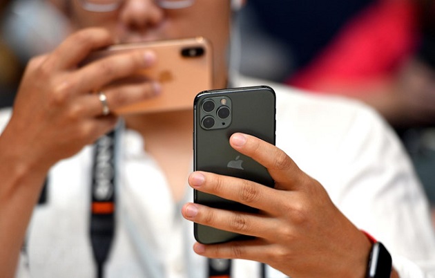 Giá iPhone 11 tại Việt Nam giảm cực mạnh chỉ sau 1 ngày mở bán